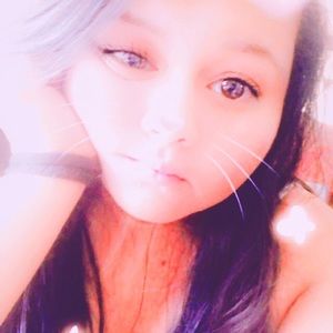 Meet your Posher, Felicia